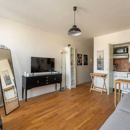 Montparnasse - Cozy Apartment In Montparnasse District Párizs Kültér fotó