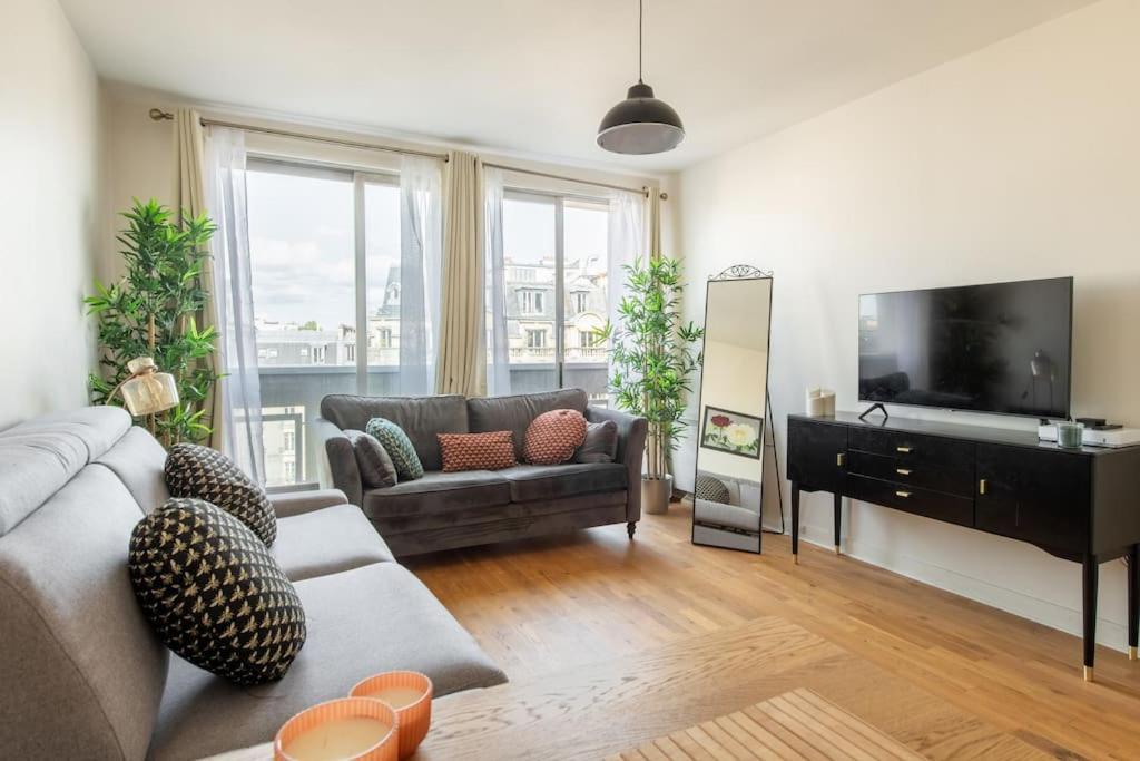 Montparnasse - Cozy Apartment In Montparnasse District Párizs Kültér fotó