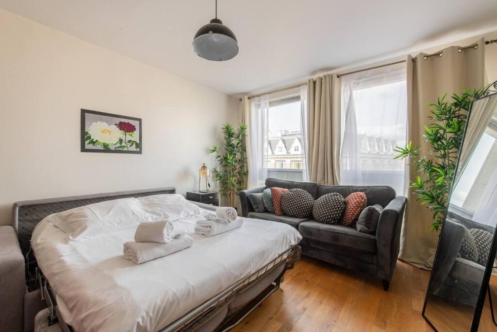 Montparnasse - Cozy Apartment In Montparnasse District Párizs Kültér fotó