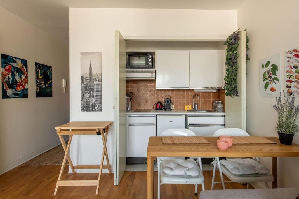 Montparnasse - Cozy Apartment In Montparnasse District Párizs Kültér fotó